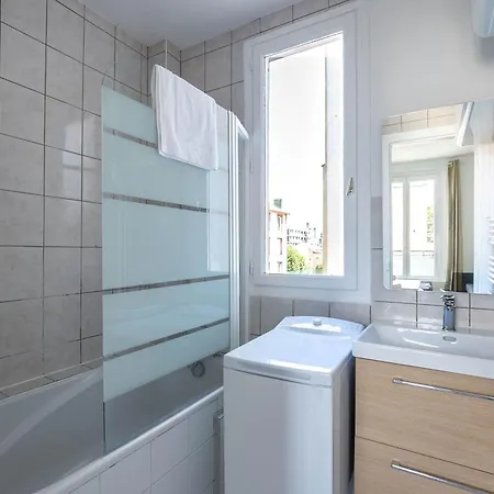 Le Dupont - Metro 13, 20 Min Champs-elysees Asnières